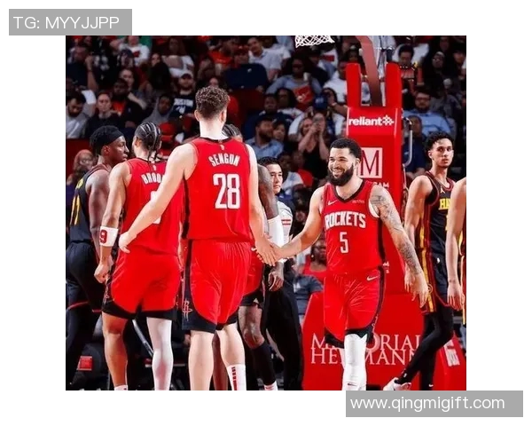 火箭与马刺季后赛第四场激战回顾精彩瞬间与关键时刻分析